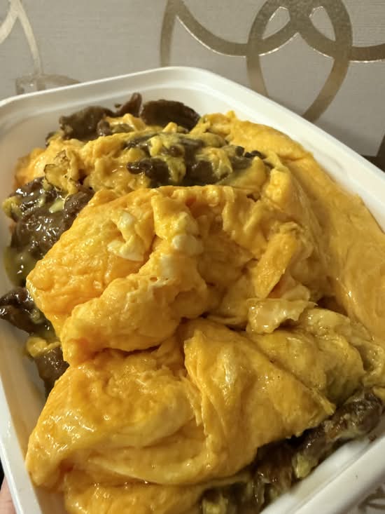 W18. Beef with Scrambled Egg 滑蛋牛肉